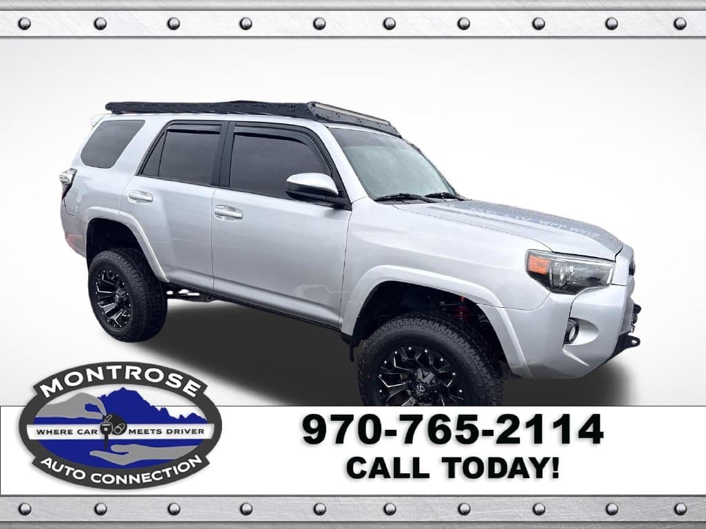 2014 Toyota 4Runner SR5 — photo 1 of 45
