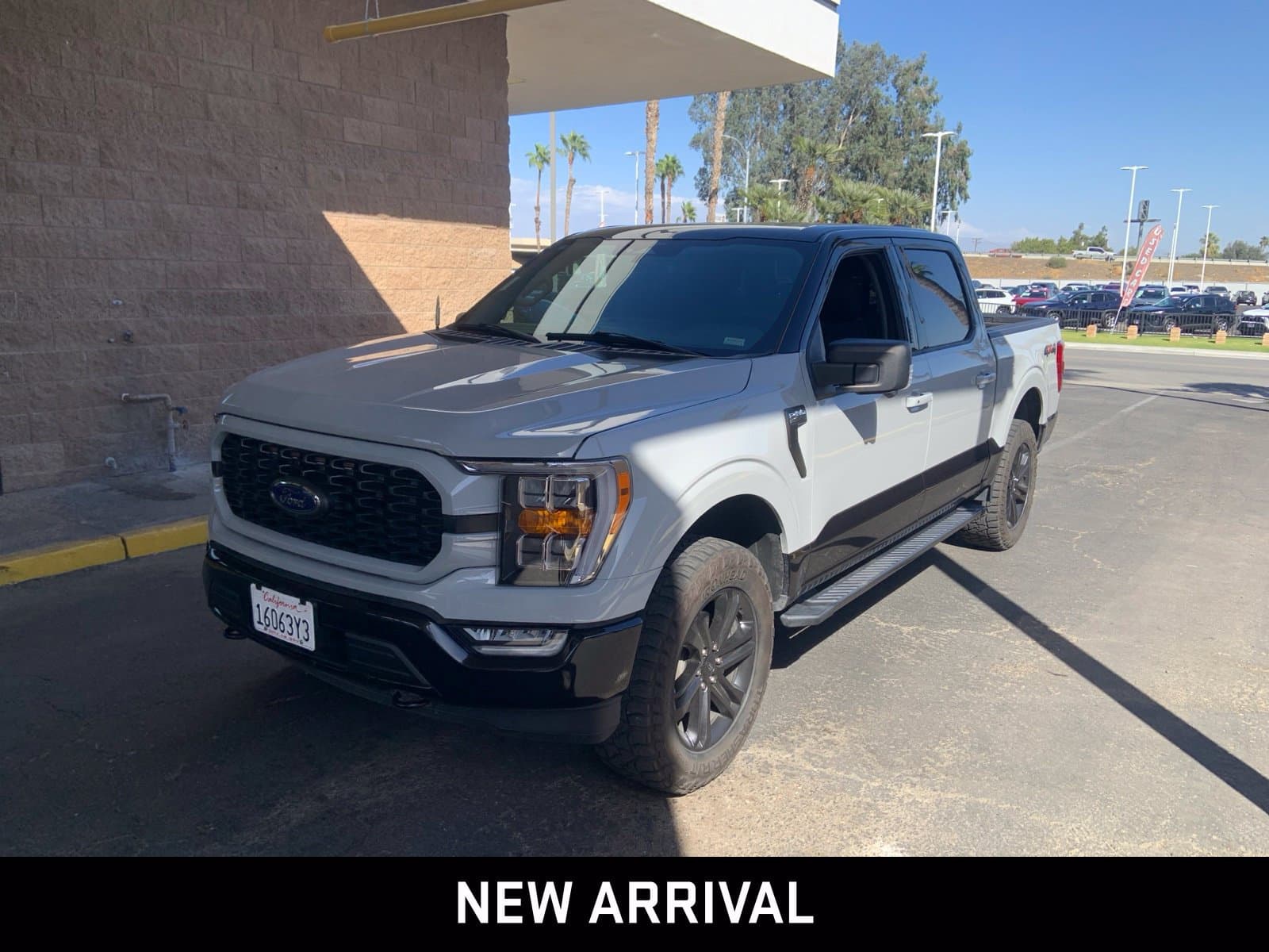 2023 Ford F-150 XLT — photo 1 of 6