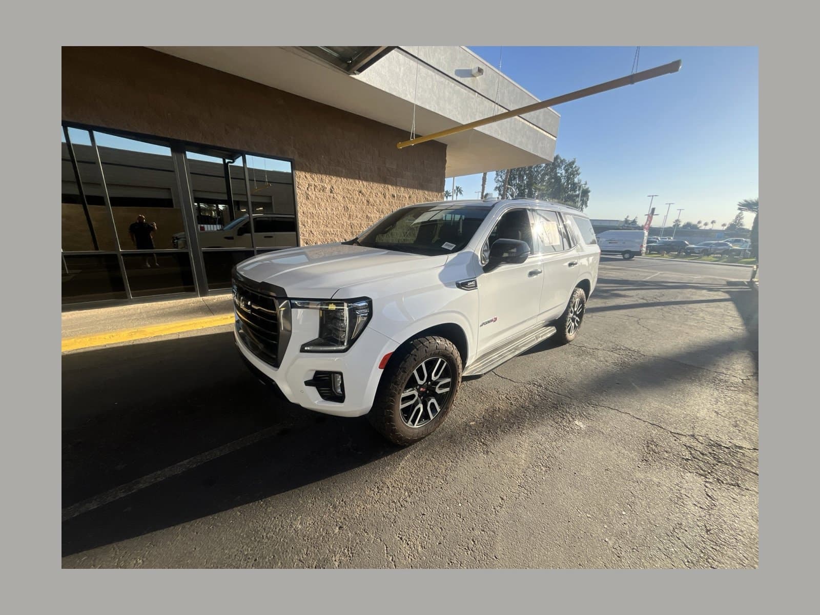 2023 GMC Yukon AT4 — photo 1 of 16