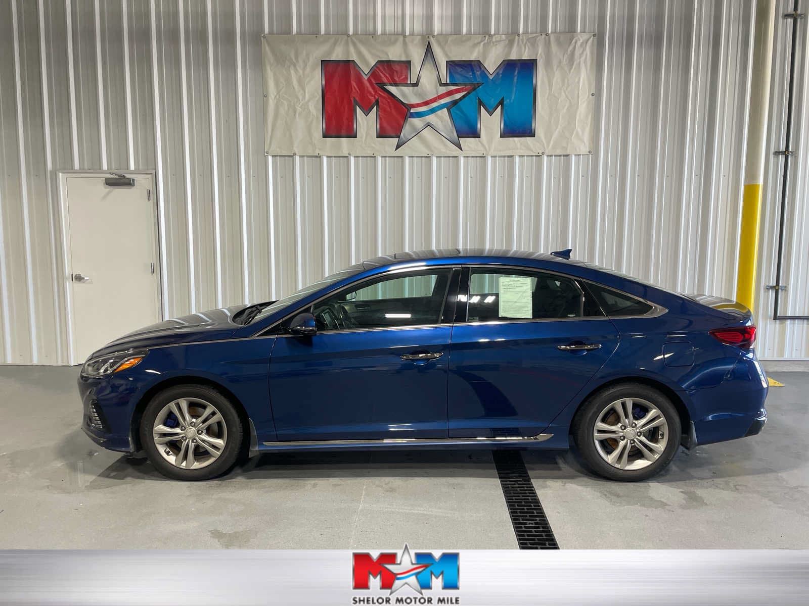 2018 Hyundai Sonata Sport — photo 1 of 8
