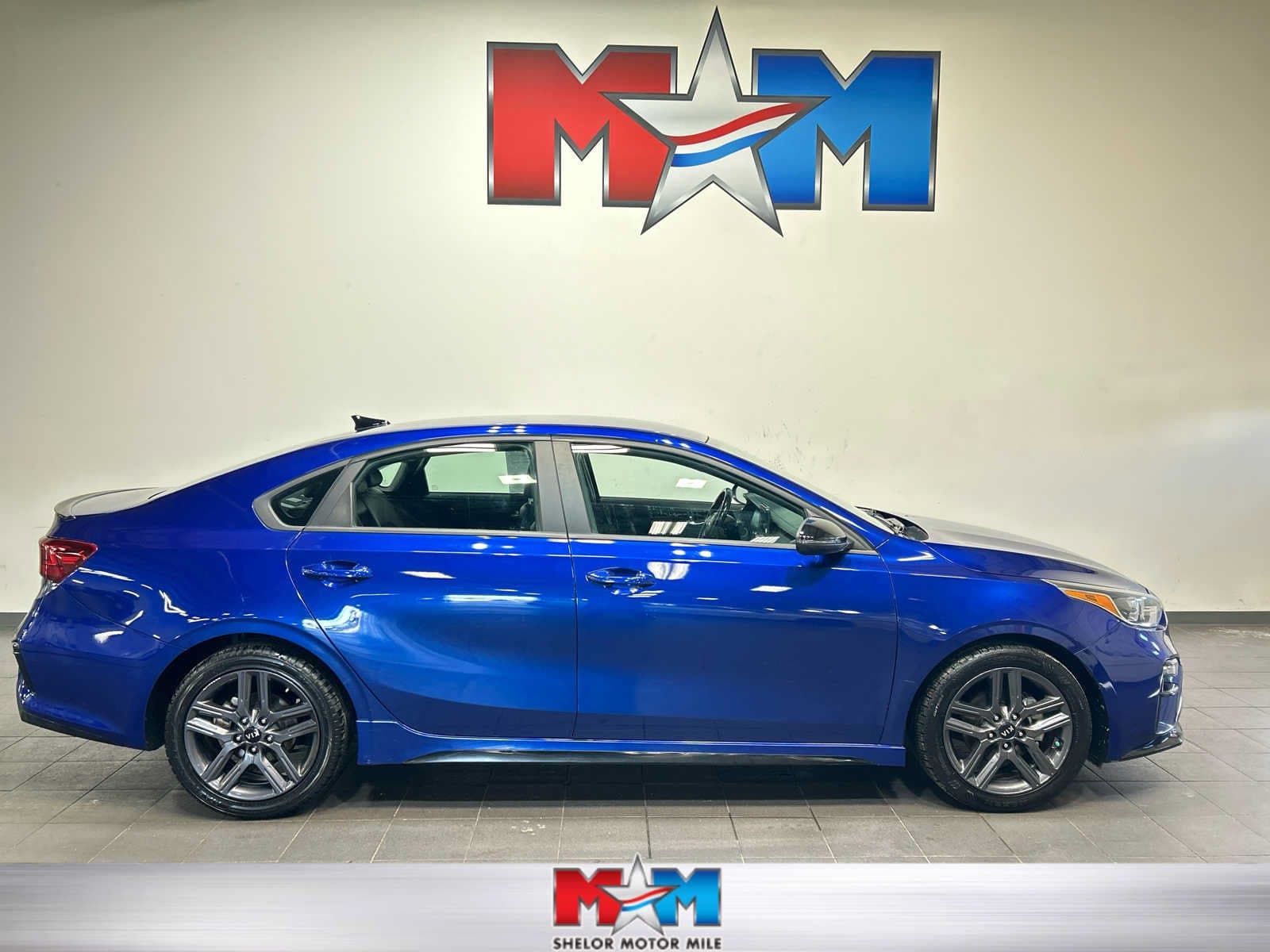 2021 Kia Forte GT-Line — photo 1 of 30