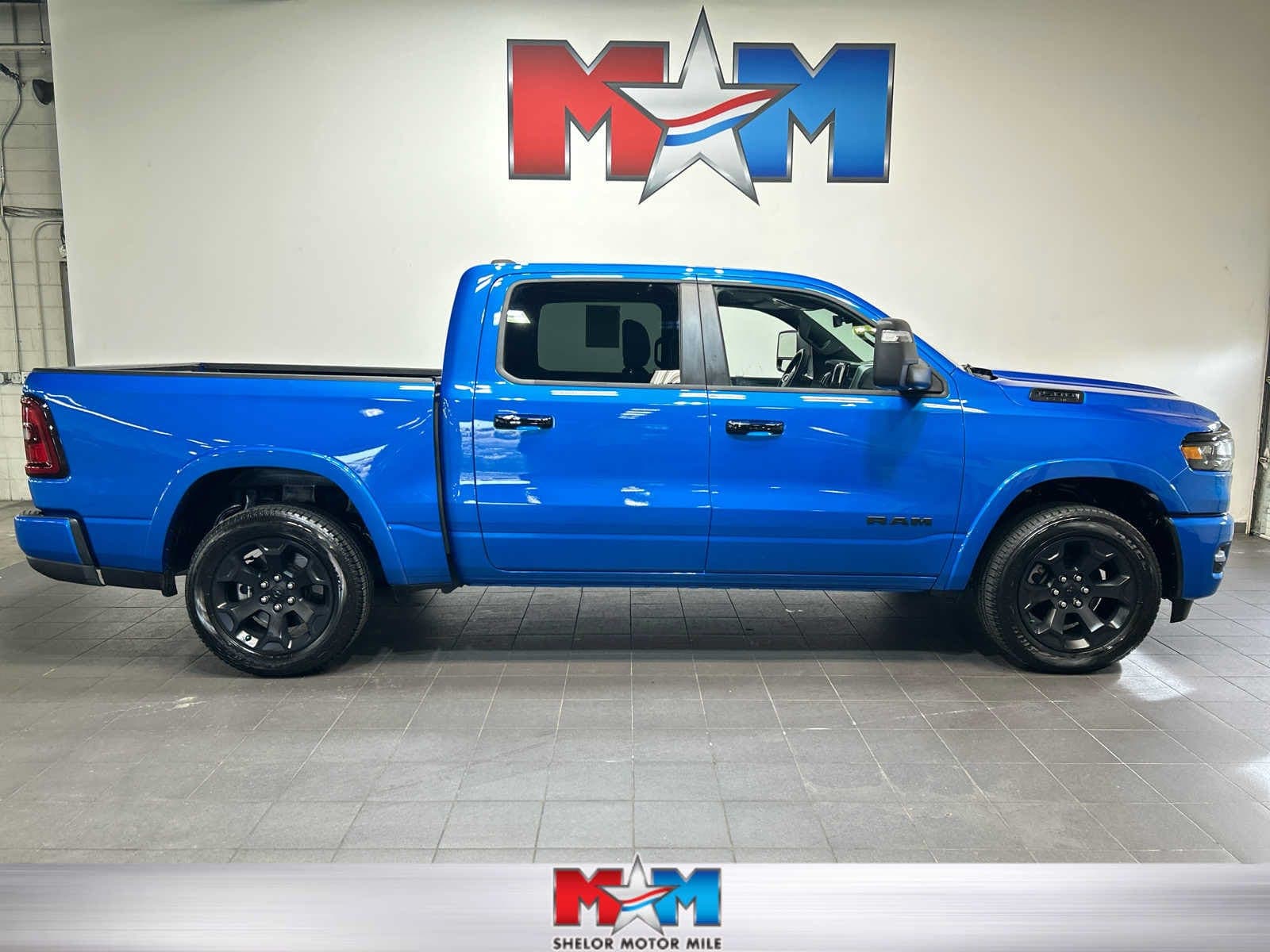 2025 RAM 1500 Big Horn — photo 1 of 30
