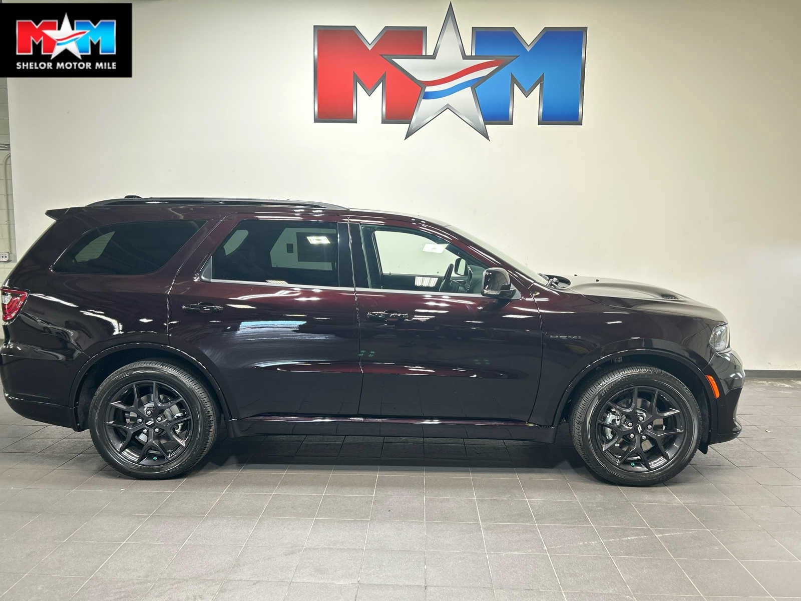 2027 Dodge Durango GT Plus HEMI — photo 1 of 56