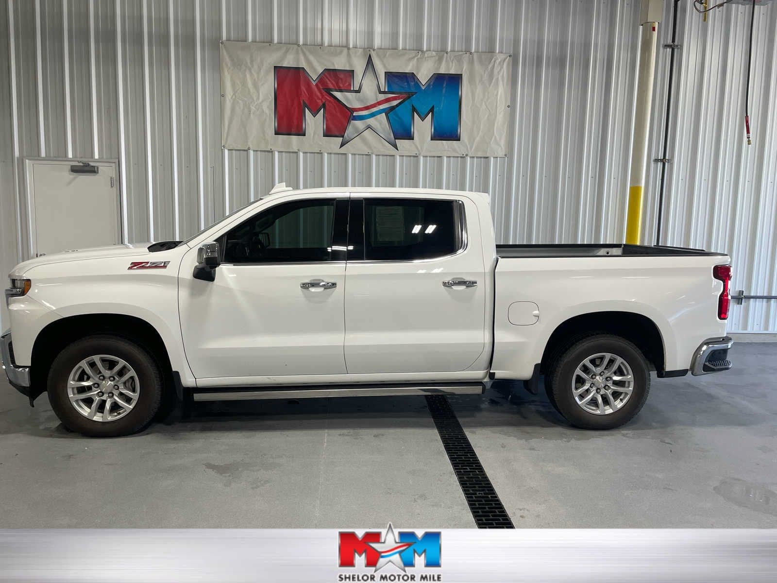 2020 Chevrolet Silverado 1500 LTZ — photo 1 of 8