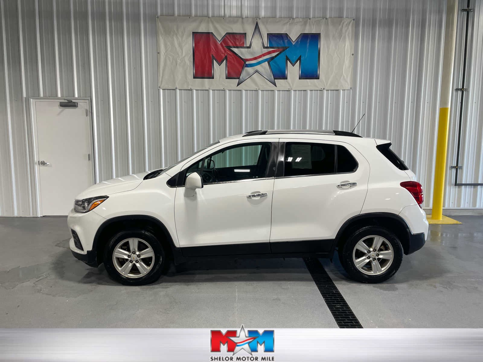 2018 Chevrolet Trax LT — photo 1 of 8