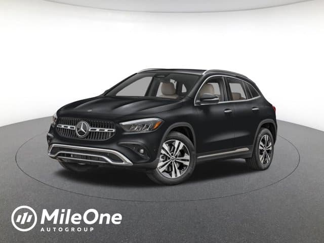 2026 Mercedes-Benz GLA Base — photo 1 of 3
