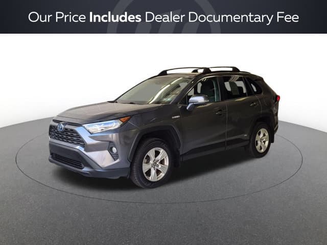 2021 Toyota RAV4 Base — photo 1 of 26