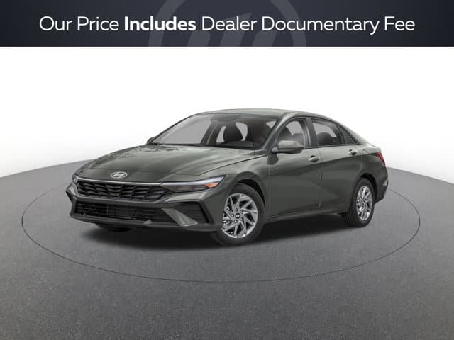 2024 Hyundai Elantra SEL — photo 1 of 3