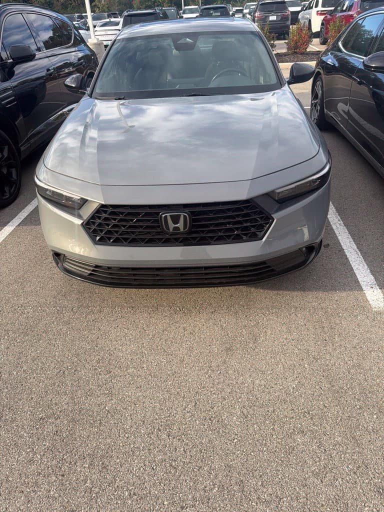 2024 Honda Accord Hybrid Sport-L — photo 1 of 7