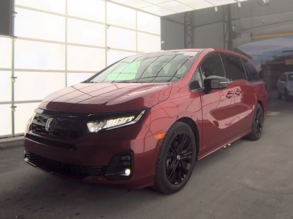2025 Honda Odyssey Sport-L — photo 1 of 7