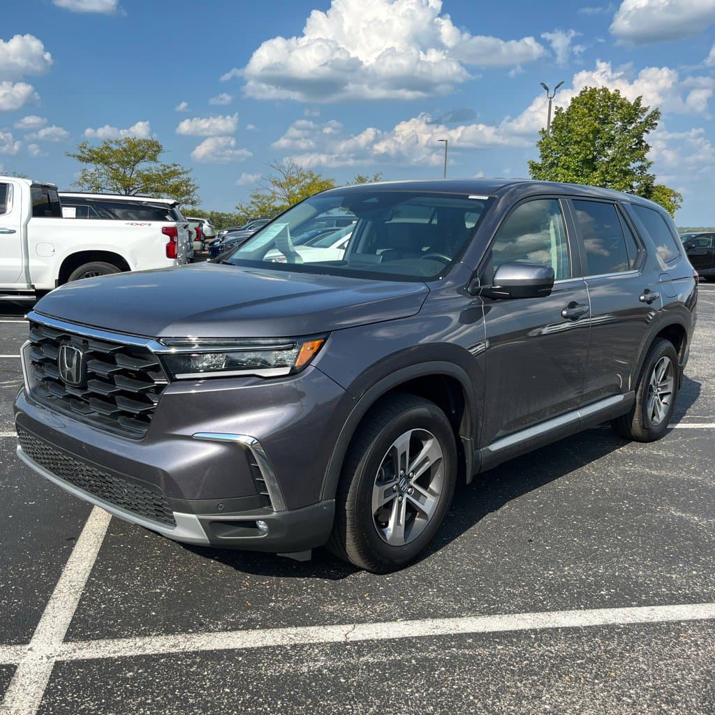 2025 Honda Pilot EX-L — photo 1 of 3