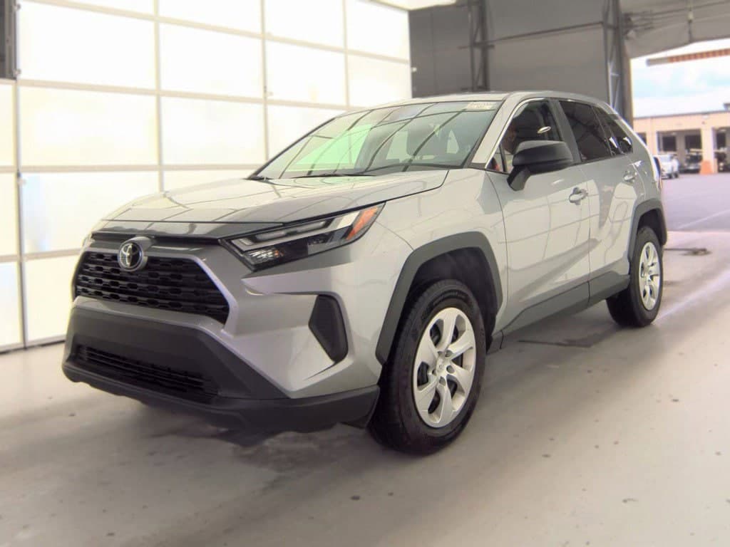 2025 Toyota RAV4 LE — photo 1 of 3
