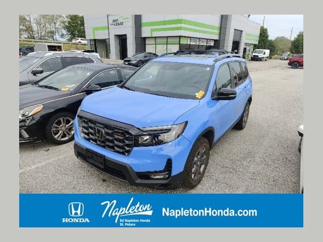 2024 Honda Passport TrailSport — photo 1 of 30