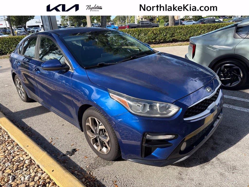 2019 Kia Forte LXS — photo 1 of 4