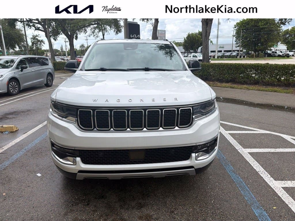 2024 Jeep Wagoneer L Series II — photo 1 of 7