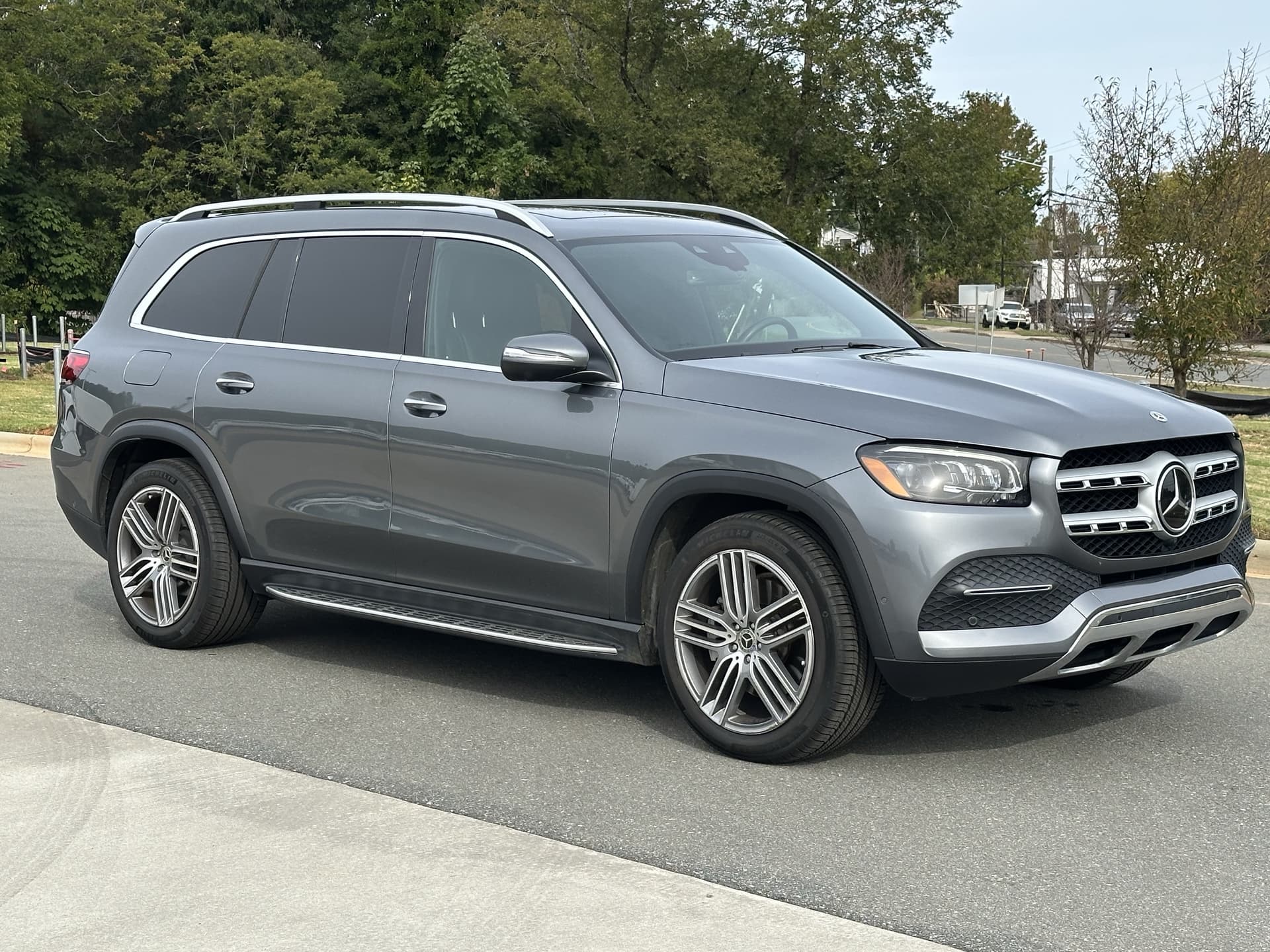 2021 Mercedes-Benz GLS GLS 450 — photo 1 of 33