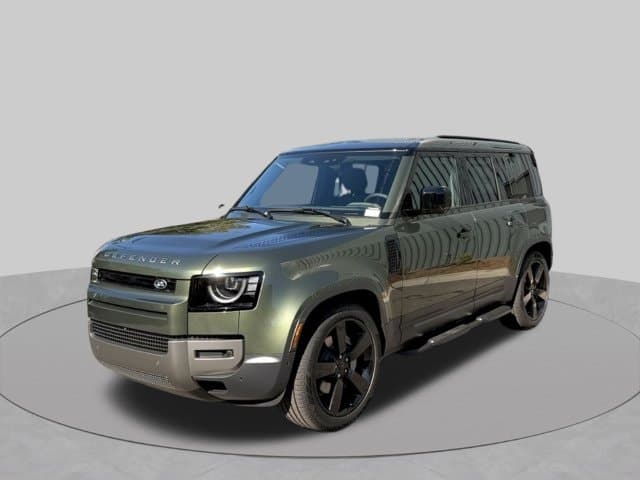 2026 Land Rover Defender S — photo 1 of 33