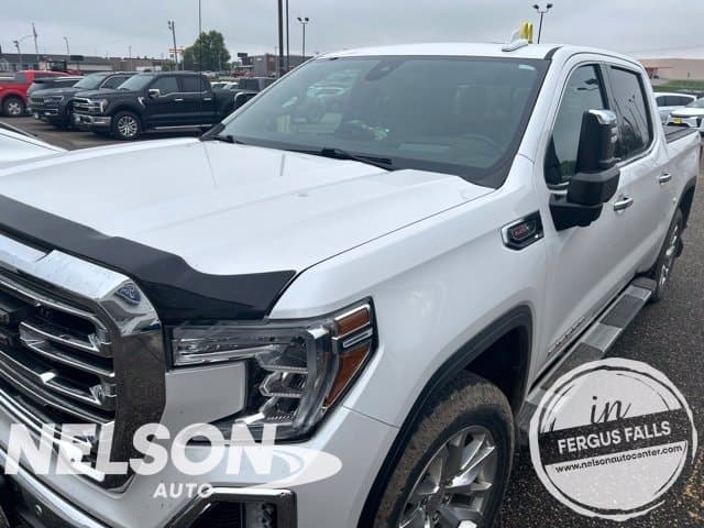 2022 GMC Sierra 1500 Limited SLT — photo 1 of 10