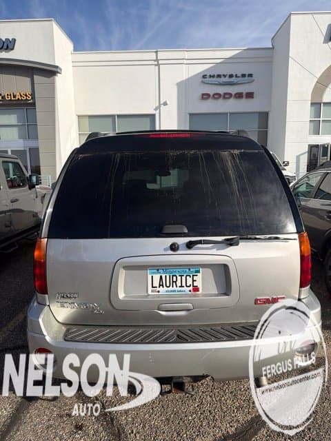 2004 GMC Envoy XL SLT — photo 1 of 4