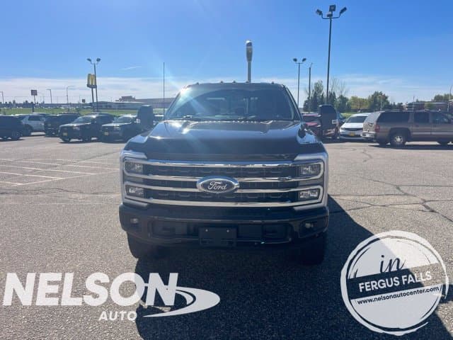 2024 Ford Super Duty F-350 SRW King Ranch — photo 1 of 10
