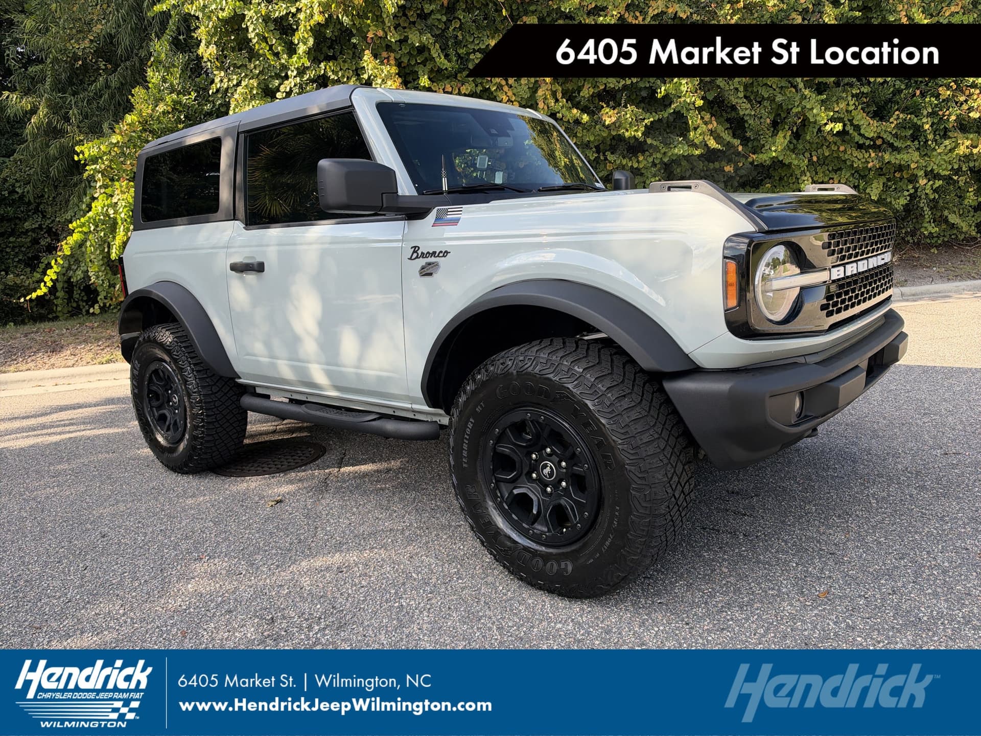 2022 Ford Bronco Wildtrak — photo 1 of 35