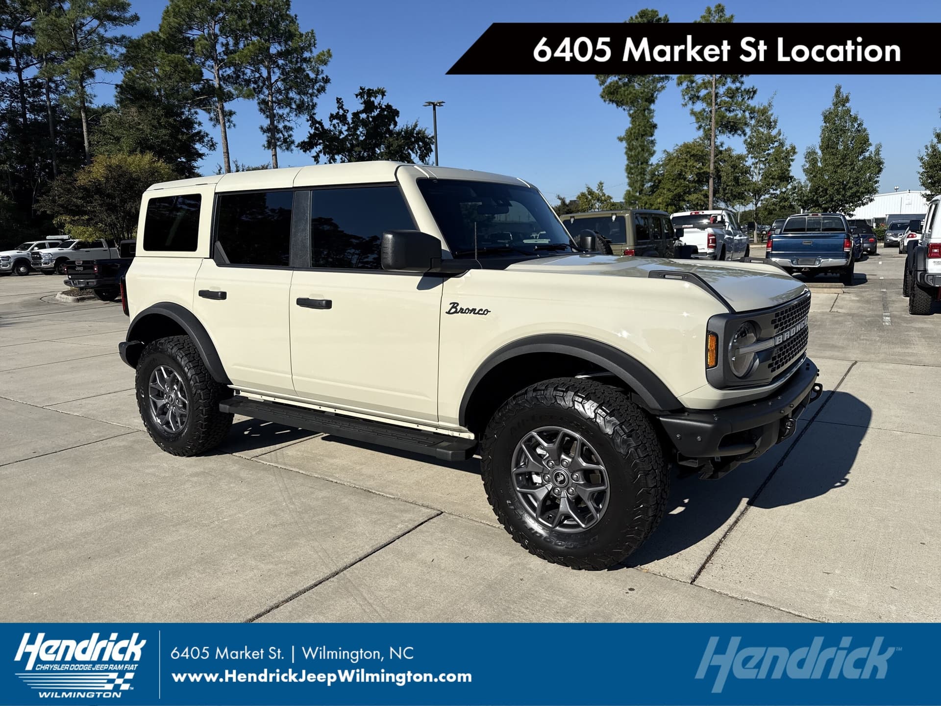 2025 Ford Bronco Badlands — photo 1 of 36