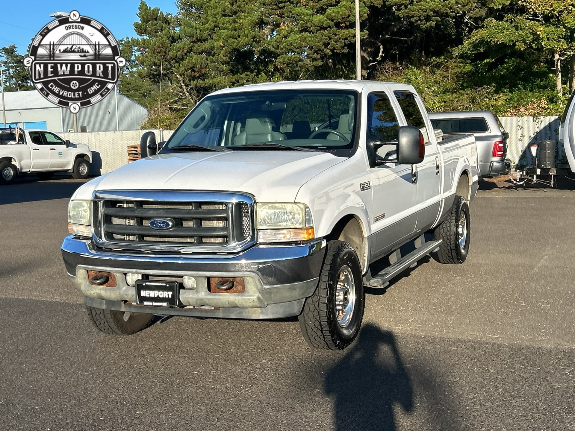 2004 Ford Super Duty F-350 SRW XL — photo 1 of 30