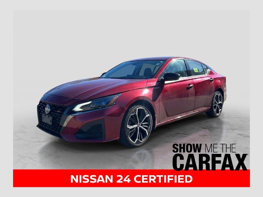 2023 Nissan Altima 2.5 SR — photo 1 of 32