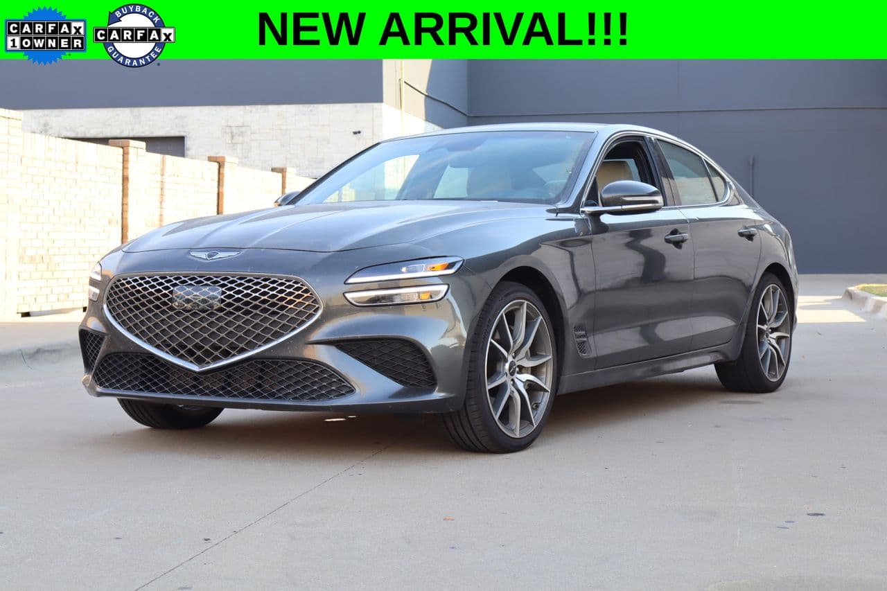 2025 Genesis G70 2.5T — photo 1 of 28