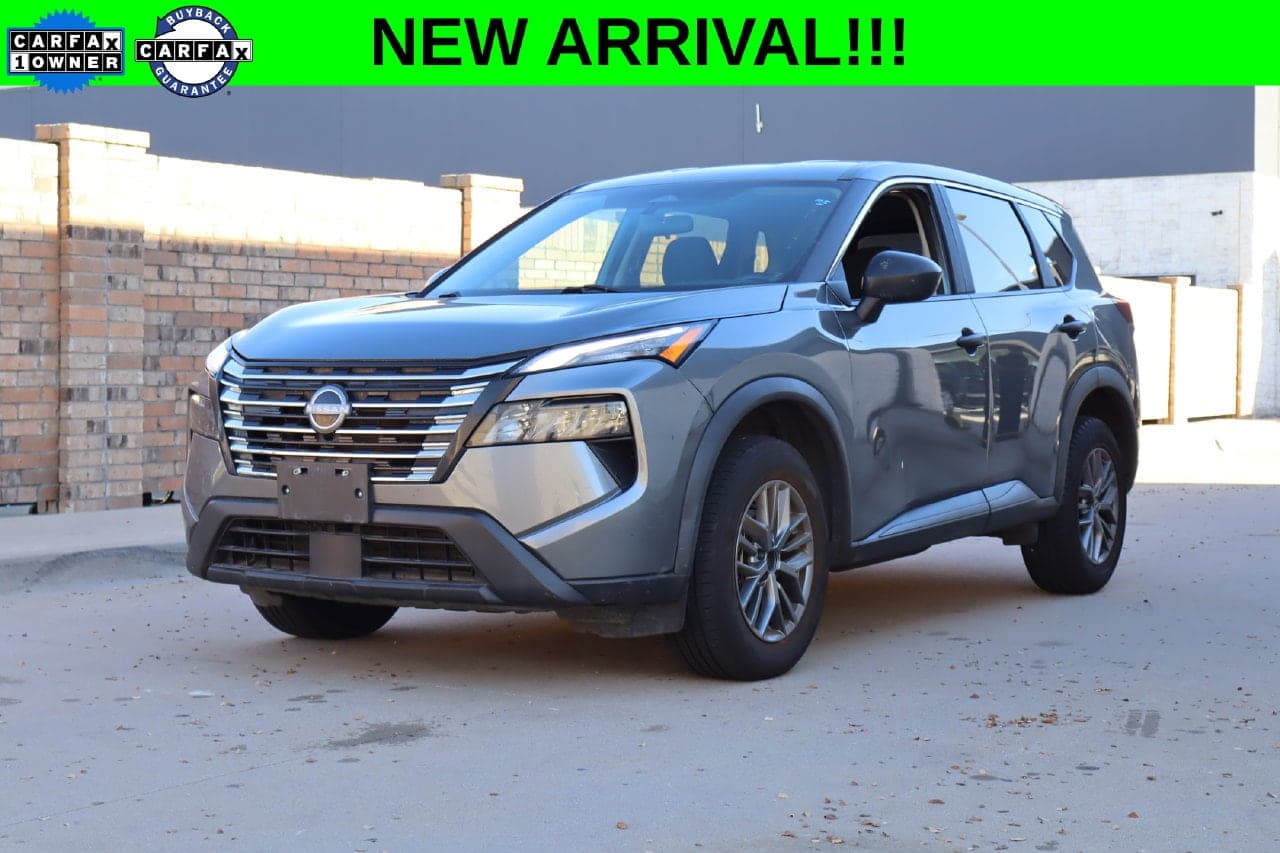 2024 Nissan Rogue S — photo 1 of 29