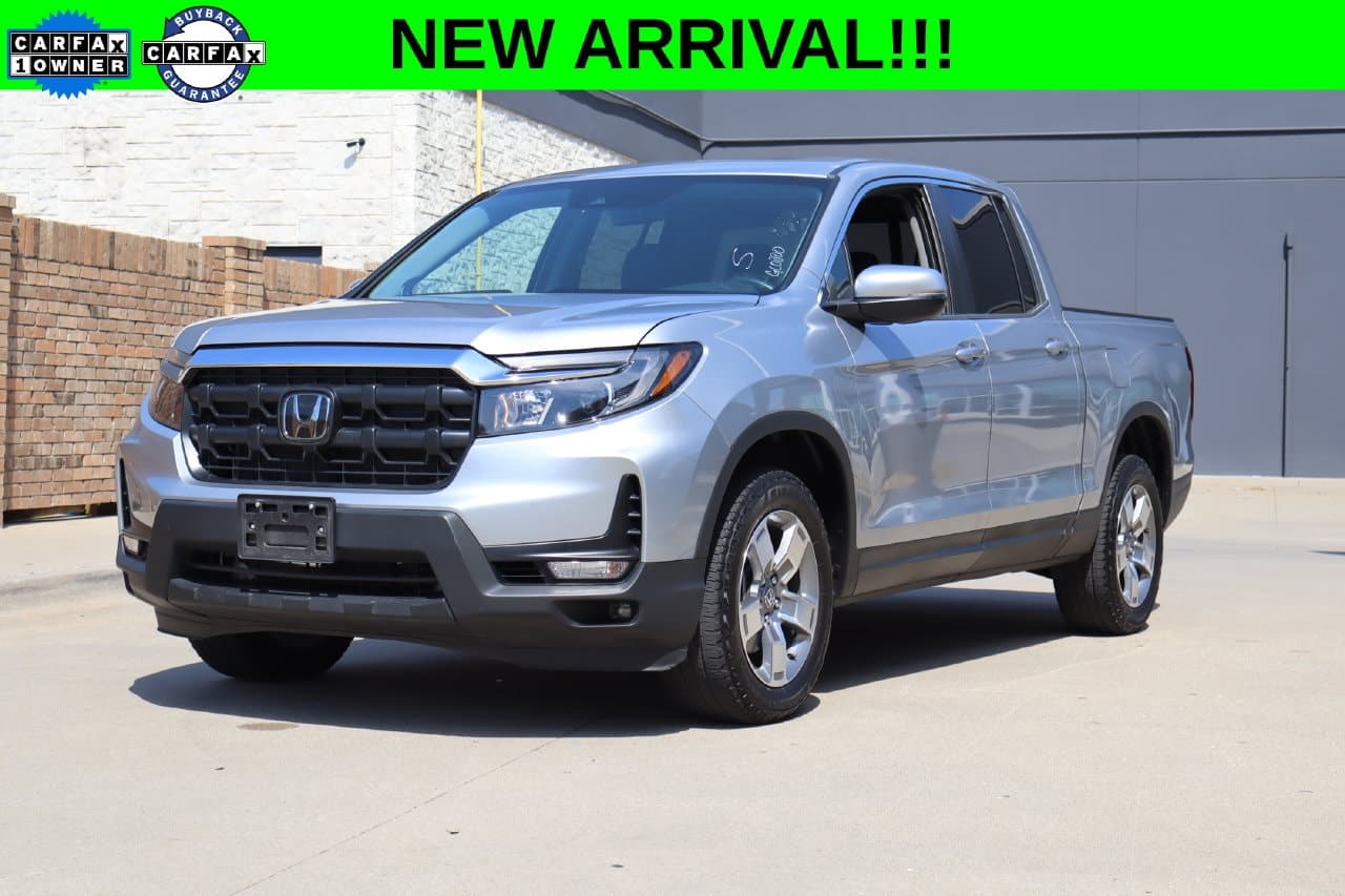 2025 Honda Ridgeline RTL — photo 1 of 31
