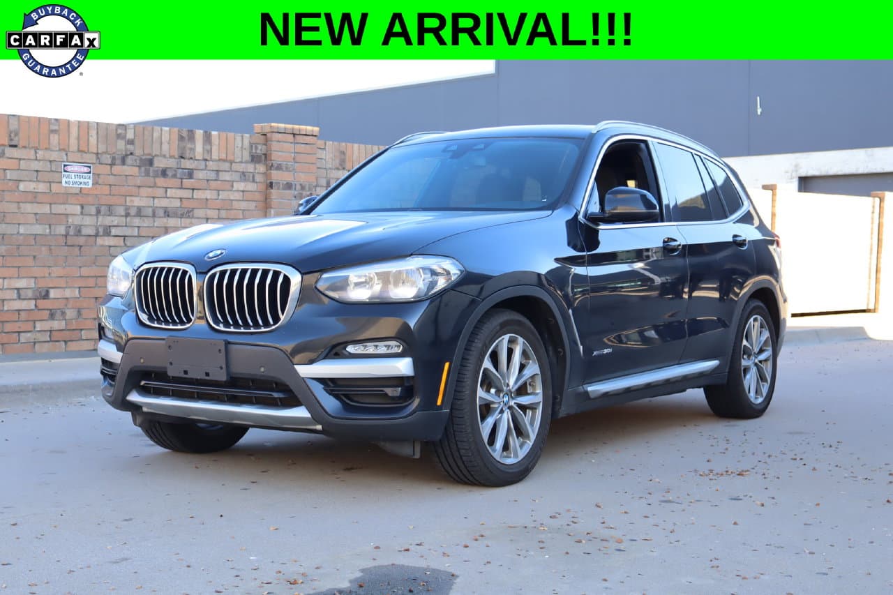 2018 BMW X3 xDrive30i — photo 1 of 29