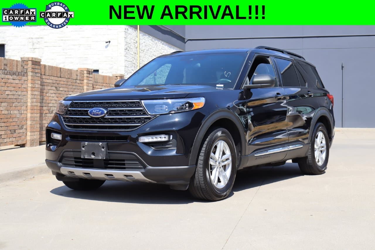 2020 Ford Explorer Base — photo 1 of 30