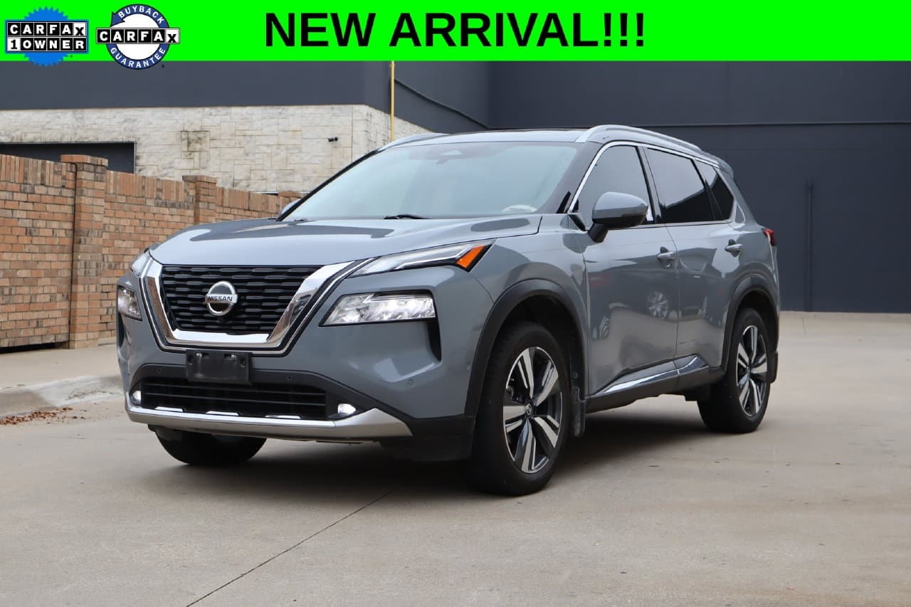 2021 Nissan Rogue Platinum — photo 1 of 31