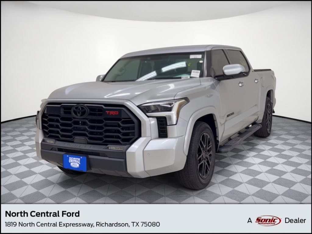 2023 Toyota Tundra 2WD SR5 — photo 1 of 10