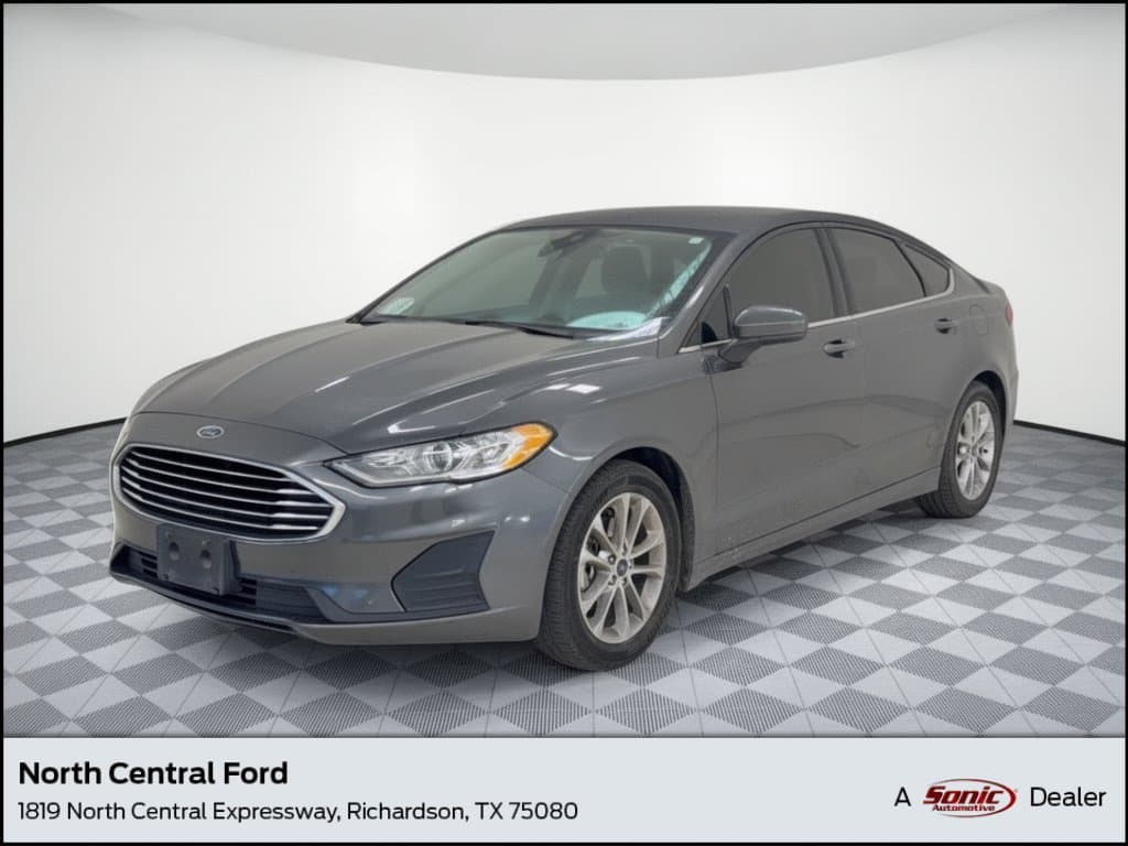 2019 Ford Fusion SE — photo 1 of 10