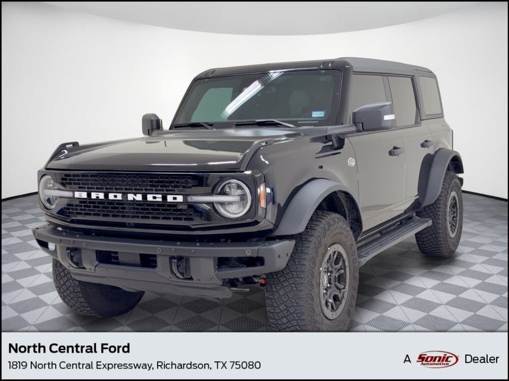 2024 Ford Bronco Wildtrak — photo 1 of 10