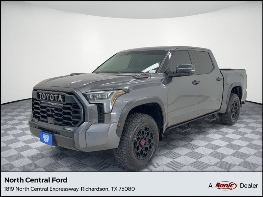 2023 Toyota Tundra 4WD TRD Pro Hybrid — photo 1 of 32