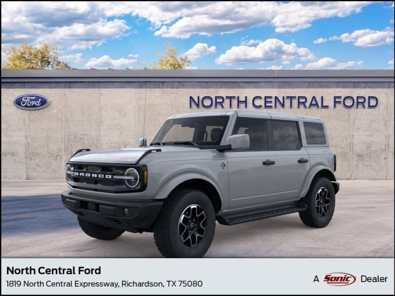 2026 Ford Bronco Outer Banks — photo 1 of 57