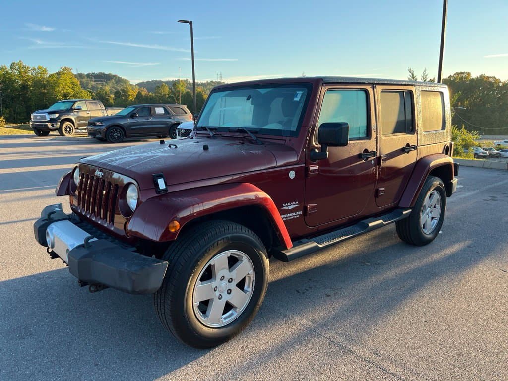 2010 Jeep Wrangler Sahara — photo 1 of 11