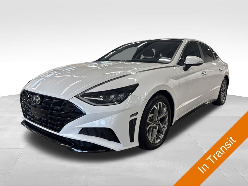 2022 Hyundai Sonata SEL — photo 1 of 31