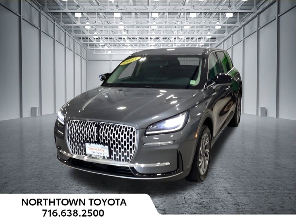 2023 Lincoln Corsair Standard — photo 1 of 25