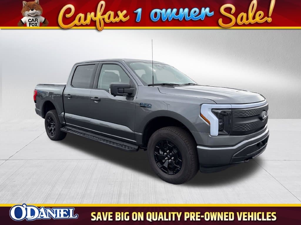 2025 Ford F-150 Lightning XLT — photo 1 of 30