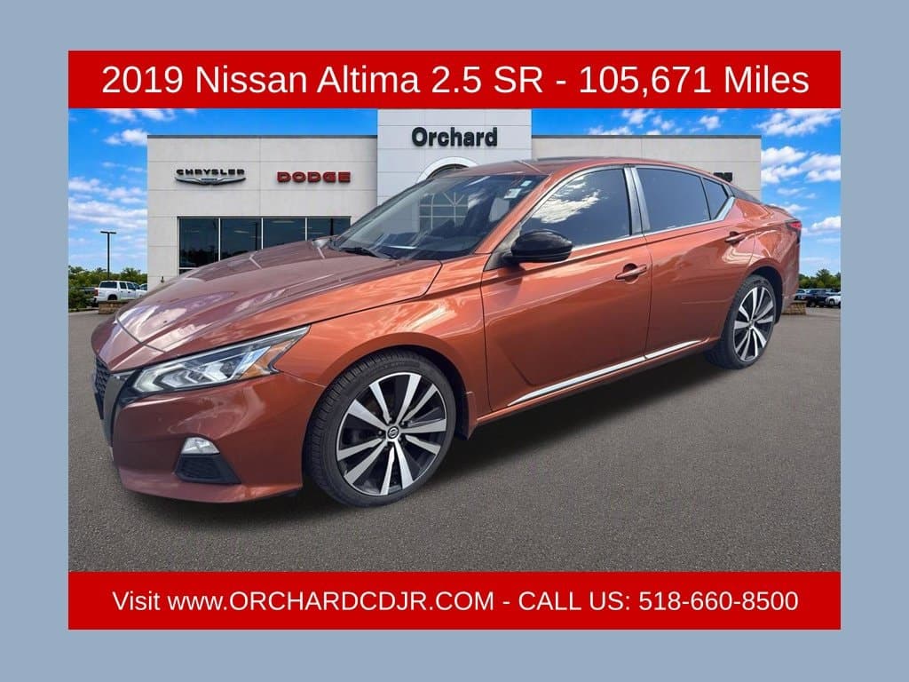 2019 Nissan Altima 2.5 SR — photo 1 of 12