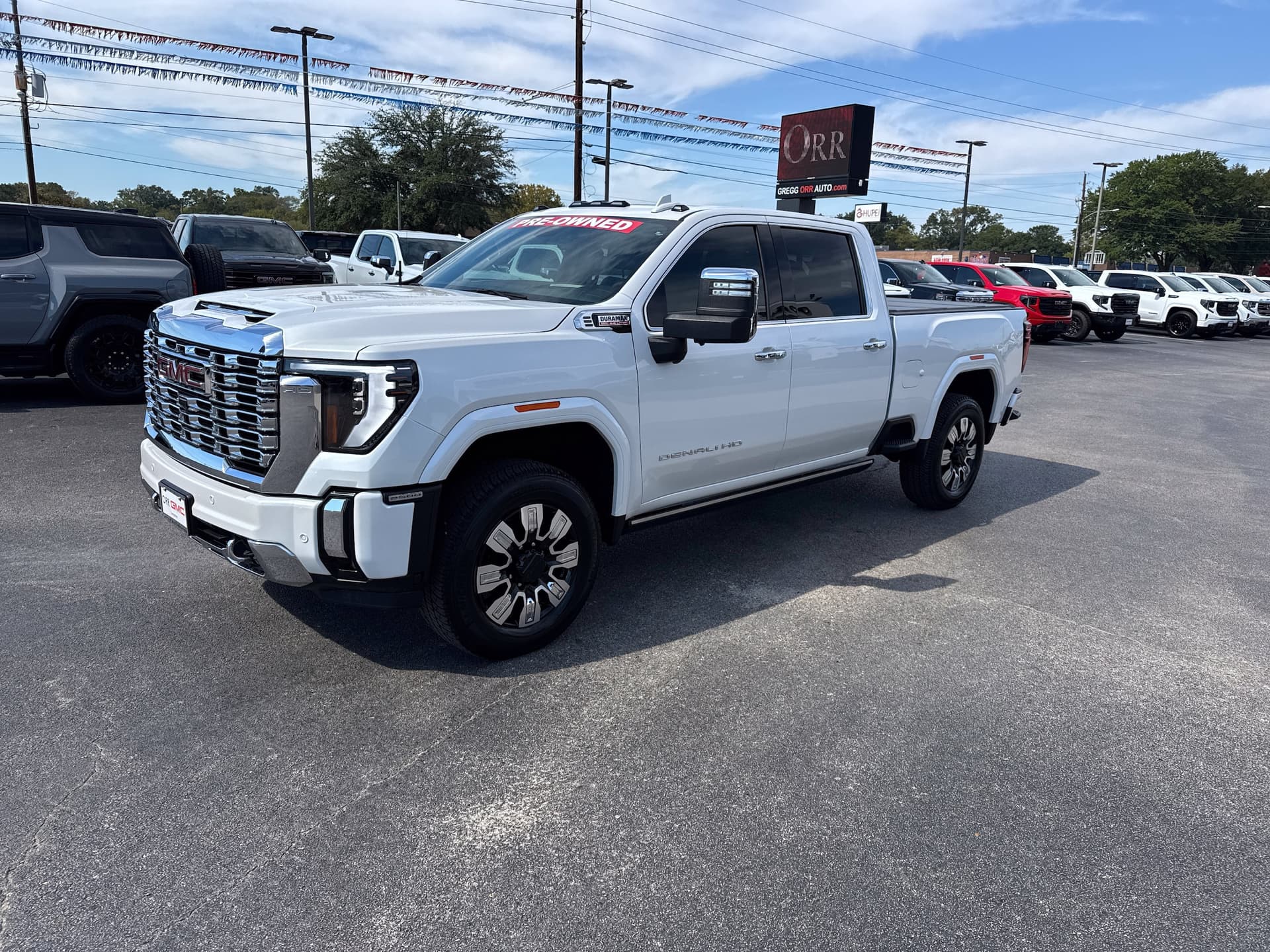 2025 GMC Sierra 2500HD Denali — photo 1 of 25