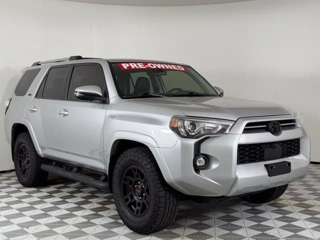 2023 Toyota 4Runner SR5 Premium — photo 1 of 45