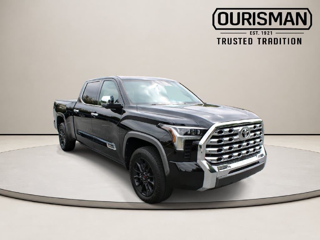 2024 Toyota Tundra 4WD Base — photo 1 of 40