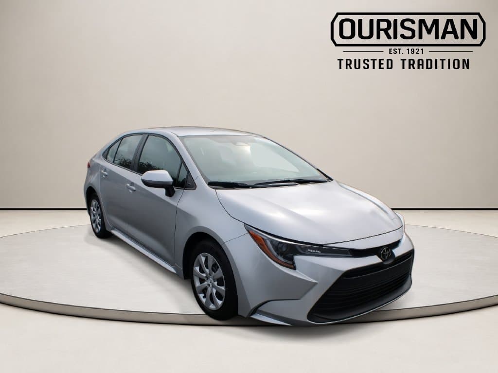 2025 Toyota Corolla LE — photo 1 of 37