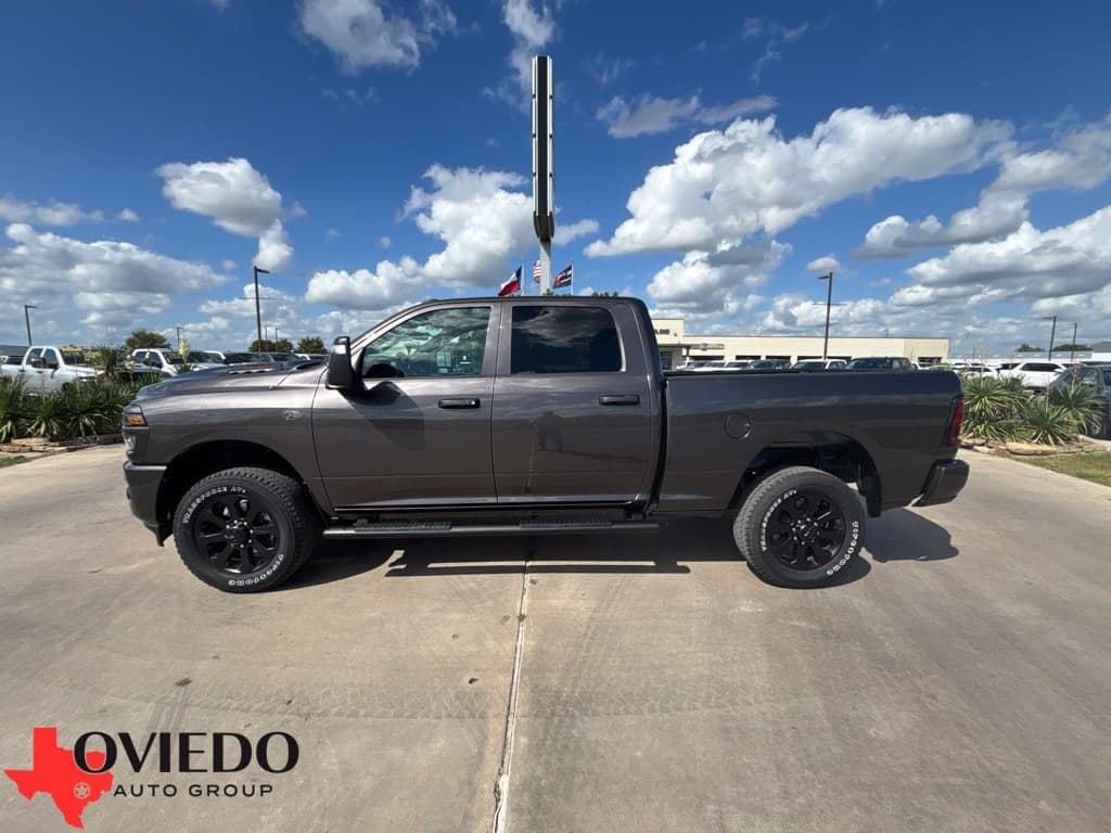 2027 RAM 2500 Black Express — photo 1 of 29