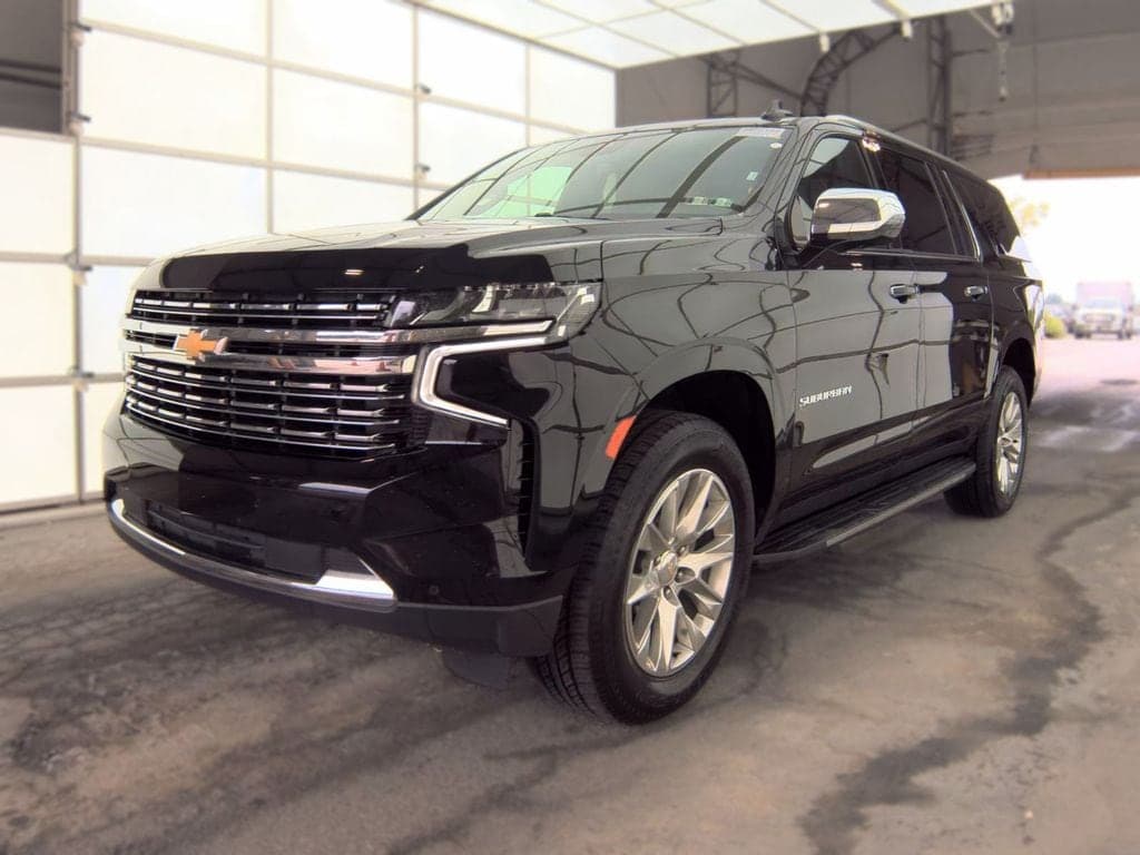 2024 Chevrolet Suburban Premier — photo 1 of 6